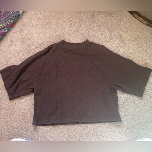Brown short sleeve boxy brown tee
